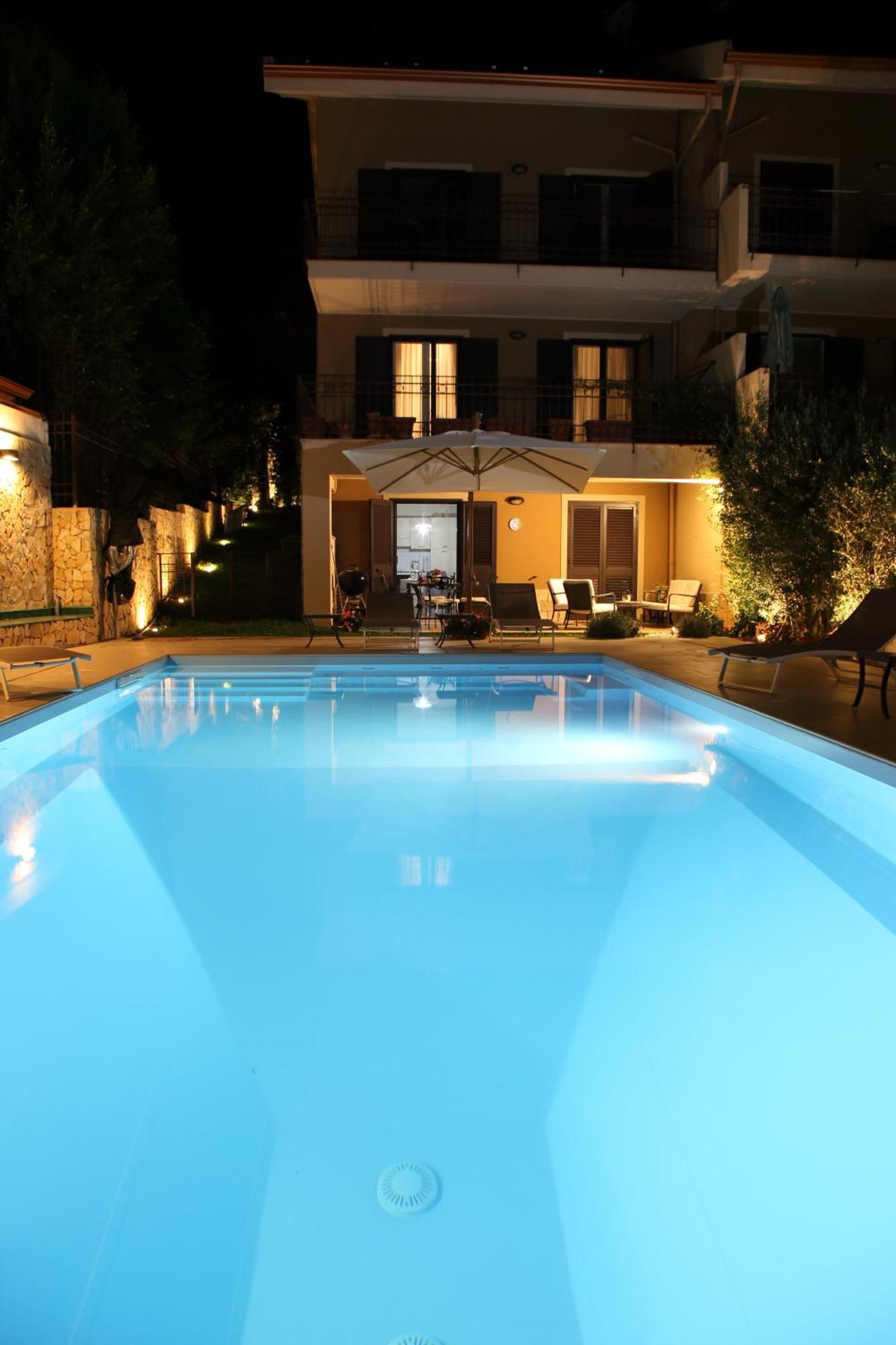 Domus Aurige Bed and Breakfast Μεσίνα Εξωτερικό φωτογραφία